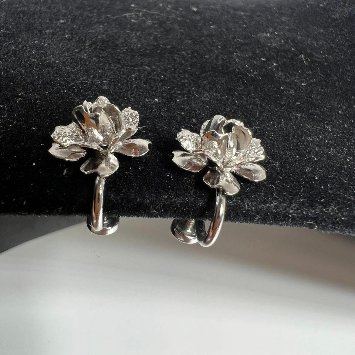 A&Z Jewelry Sterling Silver Earring Budding Rose Signed 925 Chain Company
