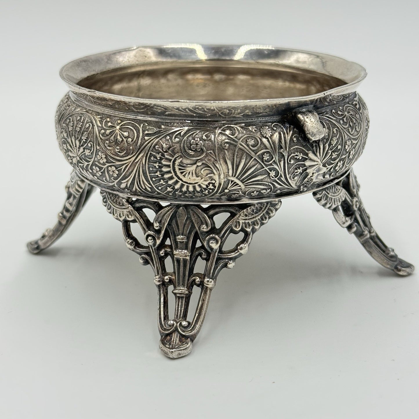 Antique Racine.SP. CO Silver Plate Salt Cellar Ornate Four Legs Rare 2.3”x3.3”