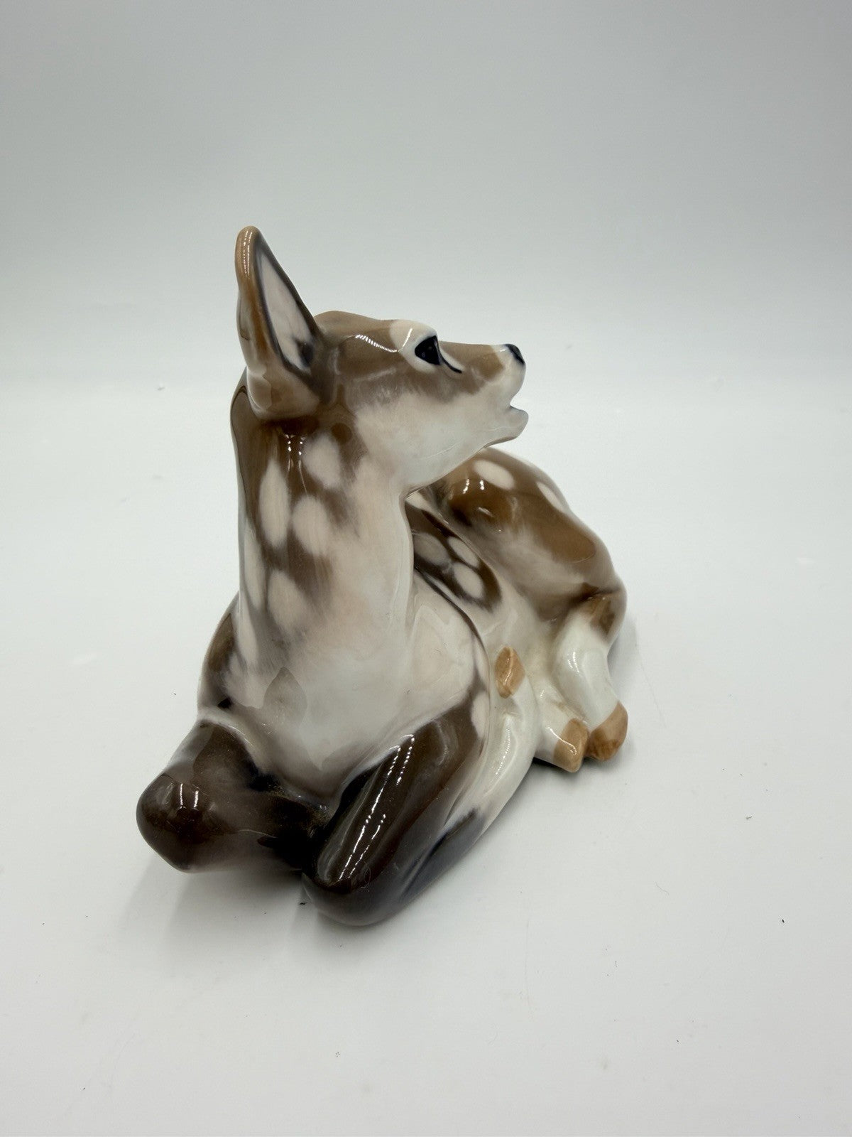 Vintage Royal Copenhagen porcelain #2609 Denmark Deer Fawn Figurine 5”Hx6”