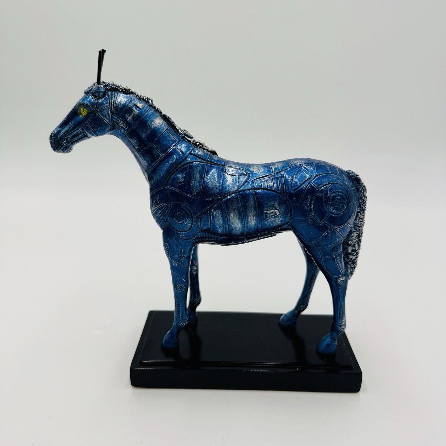 Horse Fever by Mark Hershberger Figurine Marion Cultural Alliance Futura Horse