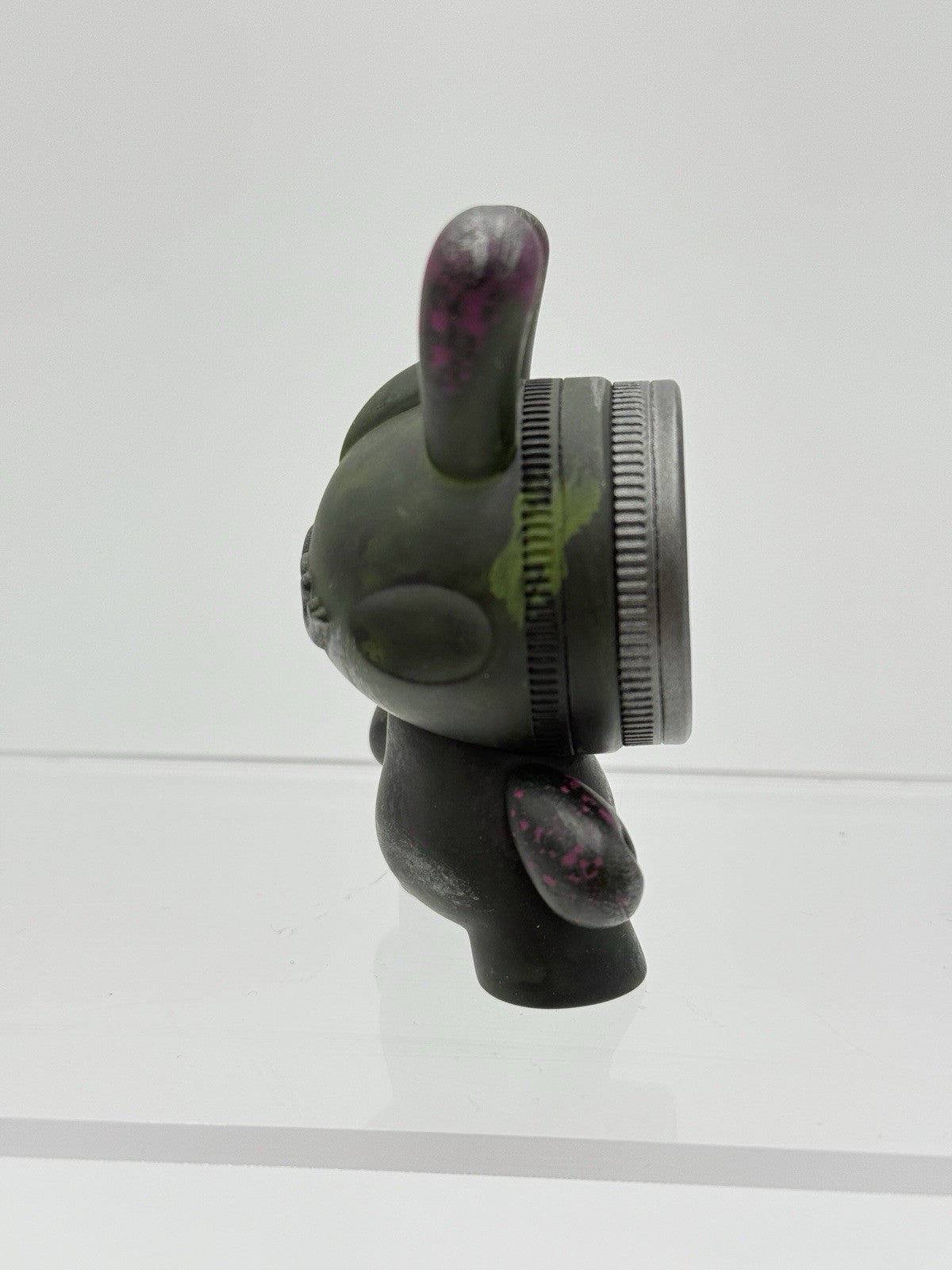 Kidrobot DUNNY SIDE SHOW 3” Vinyl Figure by Chris Rose-Observation Drone
