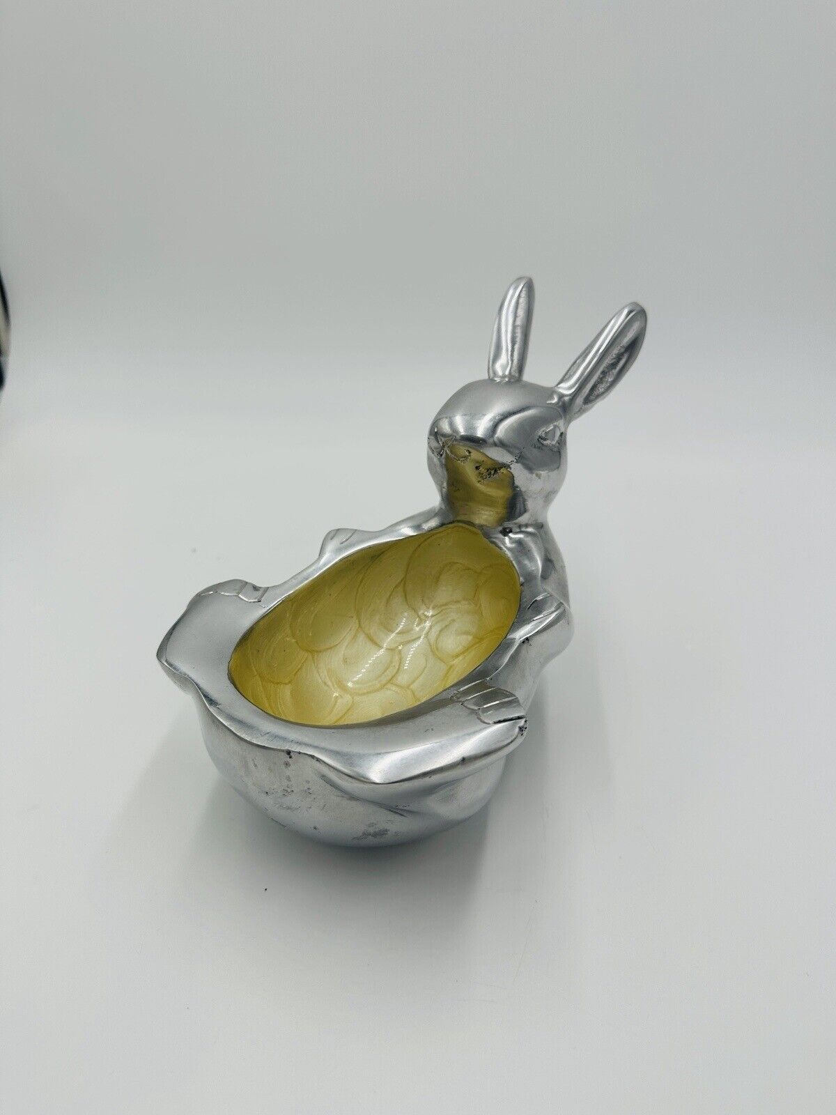 Bunny Rabbit Enameled Aluminum Easter Bowl Candy Nut 9in x 6in Seasonal Decor