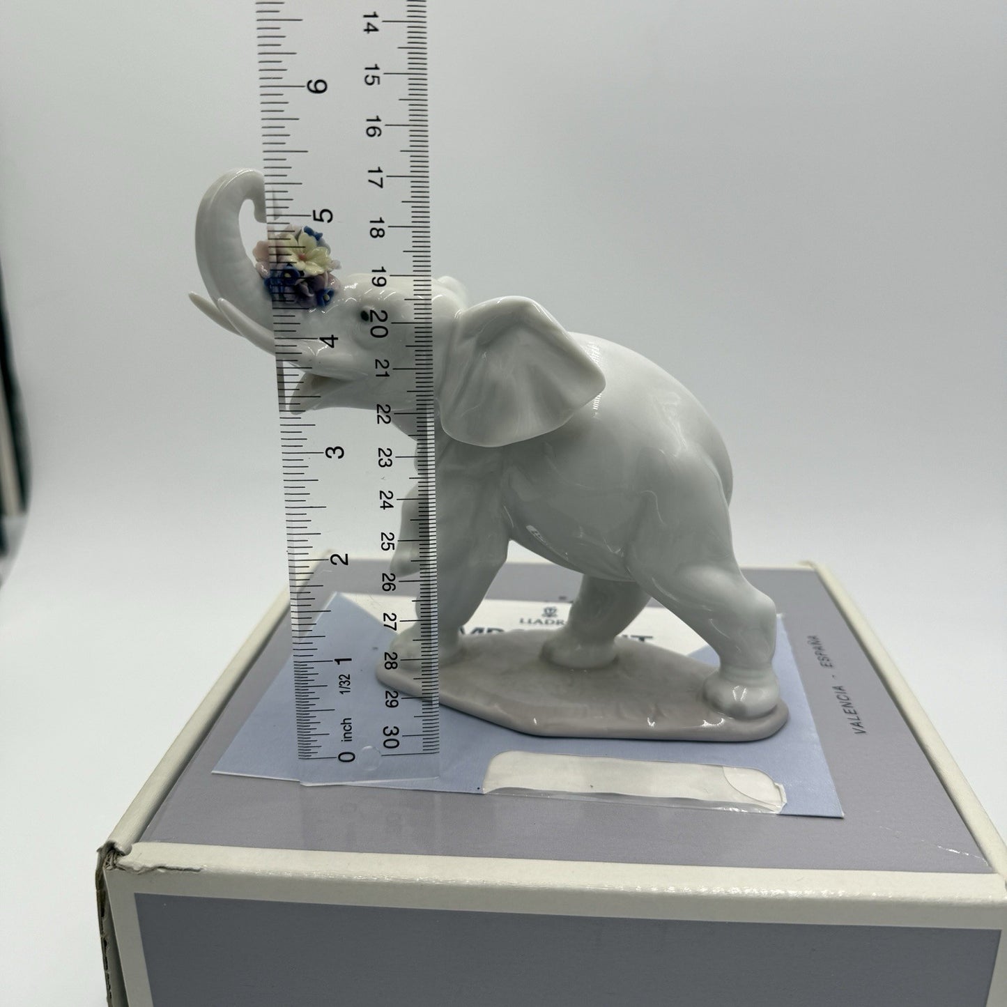 Lladro Spain Lucky’s Call Elephant #6461 Porcelain MINT W/Box Figurine Floral 5”