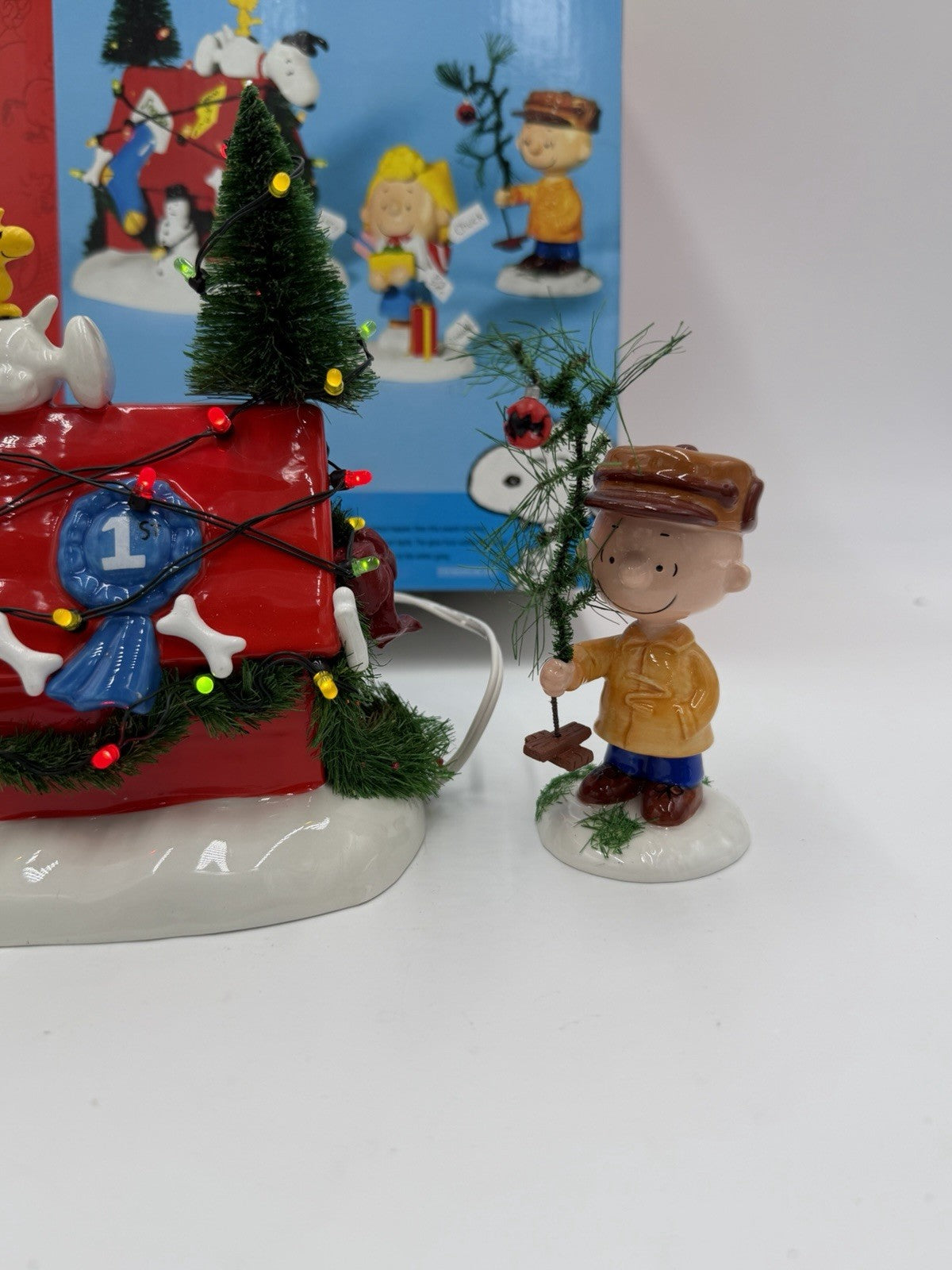 Department 56 Peanuts A Very Snoopy Christmas Lighted Ceramic Set 3 W/box