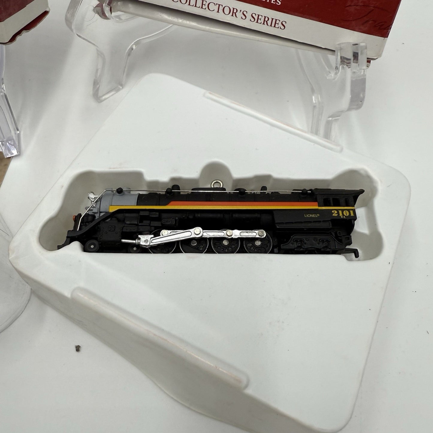 Hallmark Lionel Trains Pennsylvania Chessie Steam Locomotive Christmas Ornaments