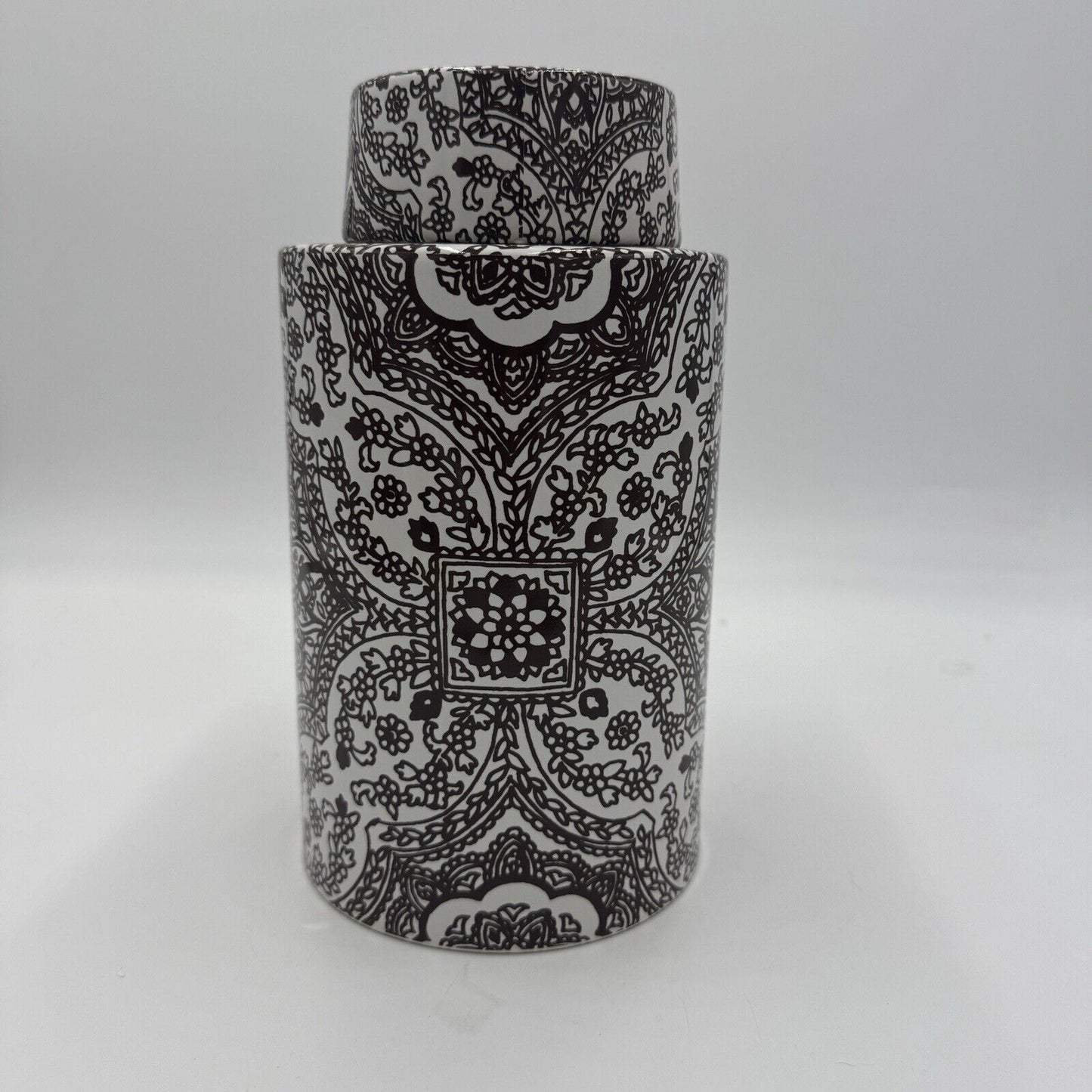 Pottery Barn Ceramic Brown/ White Floral Paisley Decor Canister Ginger Jar 9”