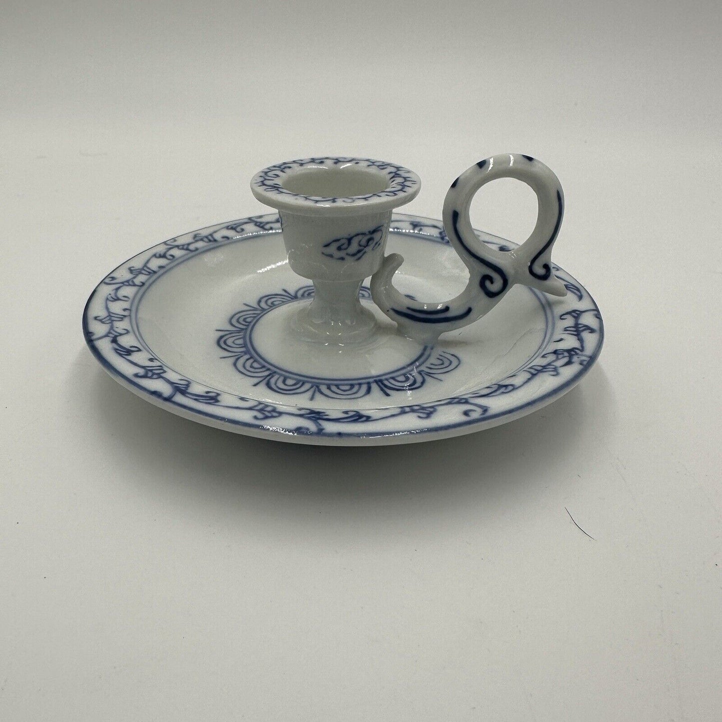 Ming Dynasty Candle Holder Vintage Glossy White & Blue Asian Decor Porcelain