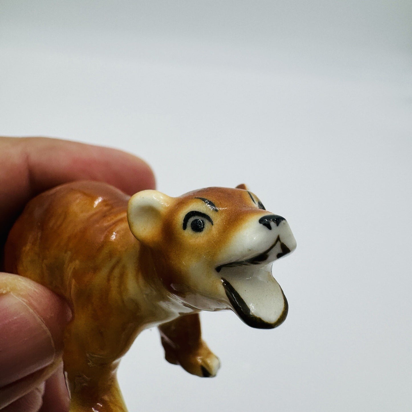 Hagen Renaker Bear Miniature Porcelain Figurine Rare Nature Tiny Cute
