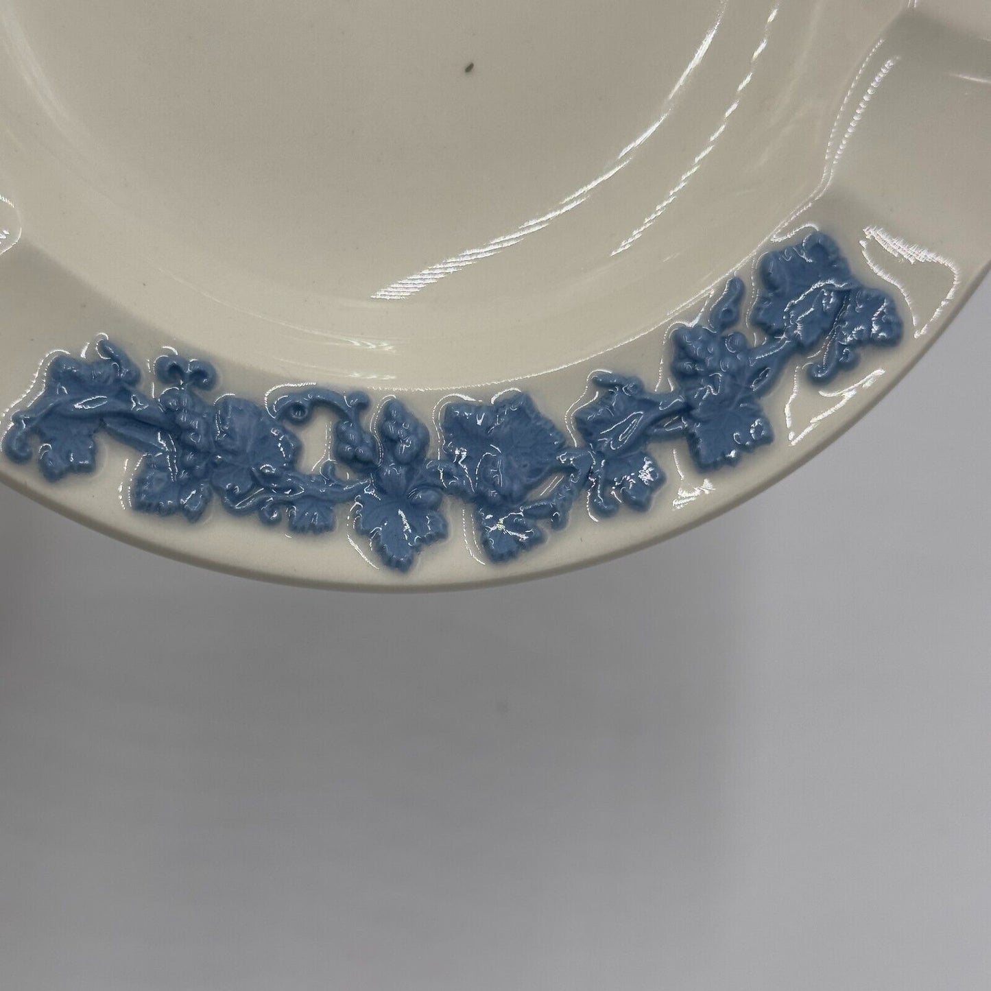 Wedgwood Ashtray Set of 2 Embossed Queens Ware Blue White Grape Vine Home Decor