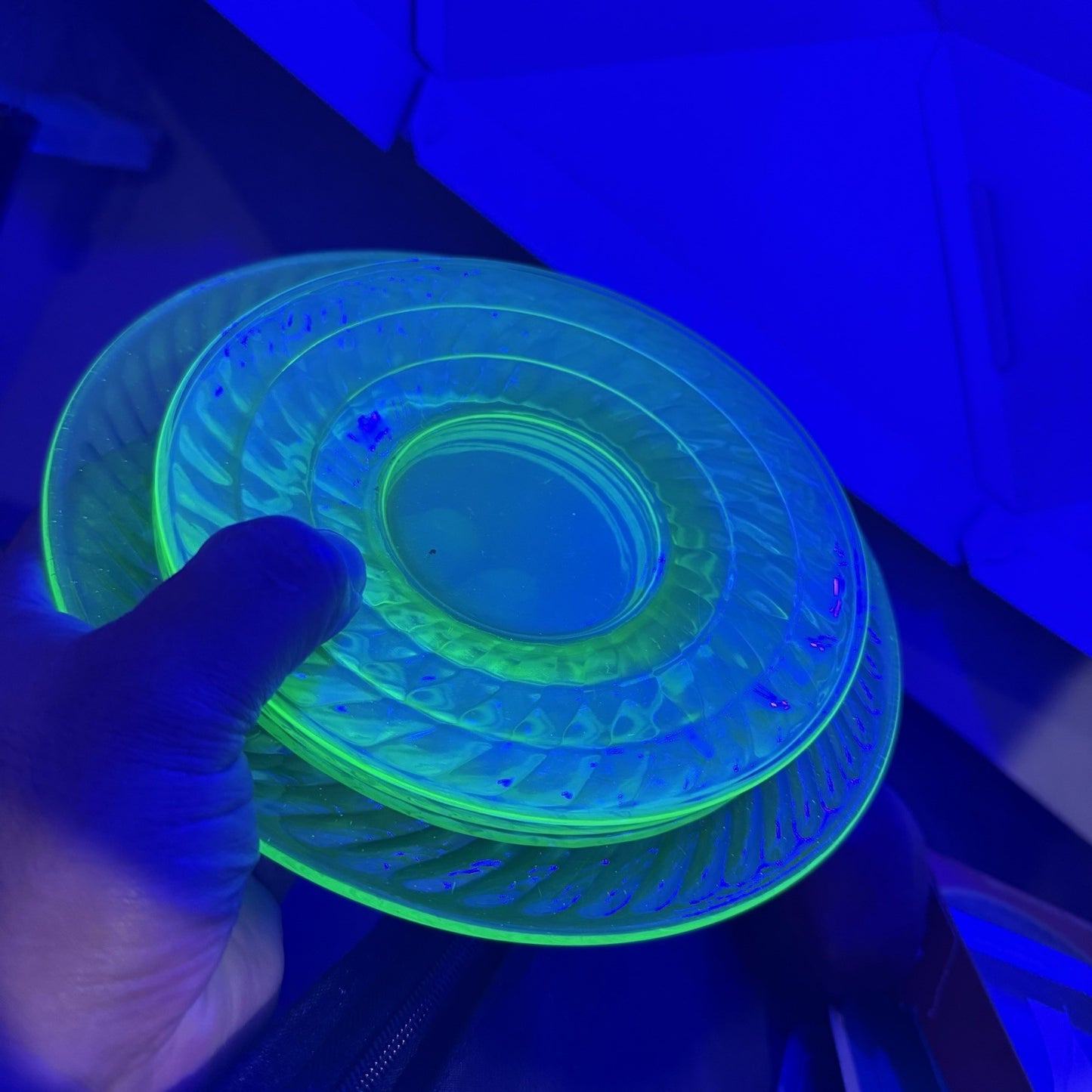 Anchor Hocking Green Swirl Depression Glass 1930’s Plates 6”& 8” Uranium Set 5