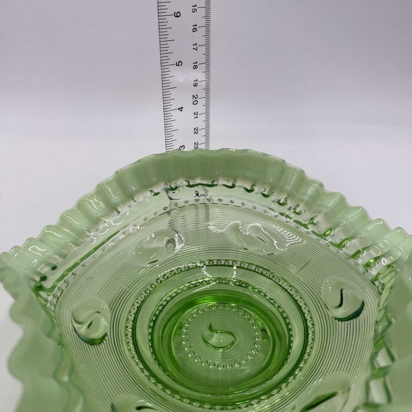Vintage 1905 Jefferson Art Glass Astro Green Opalescent Art Bowl Ruffled Rim 8"