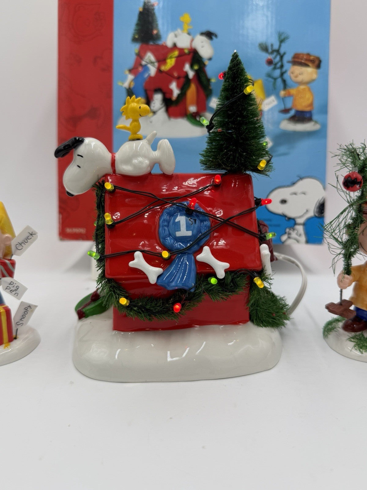 Department 56 Peanuts A Very Snoopy Christmas Lighted Ceramic Set 3 W/box