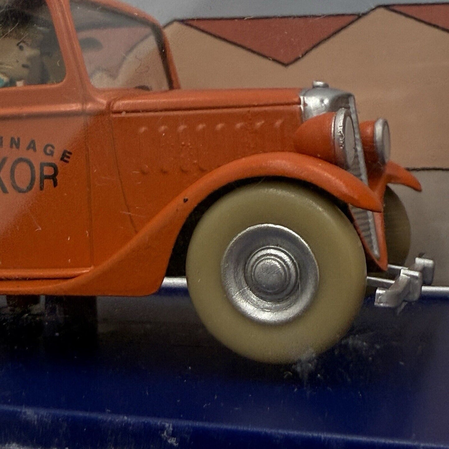 HERGE-MOULINSART Tintin 1/43 Ford Depannage Luxor Tord Tow Truck Diecast