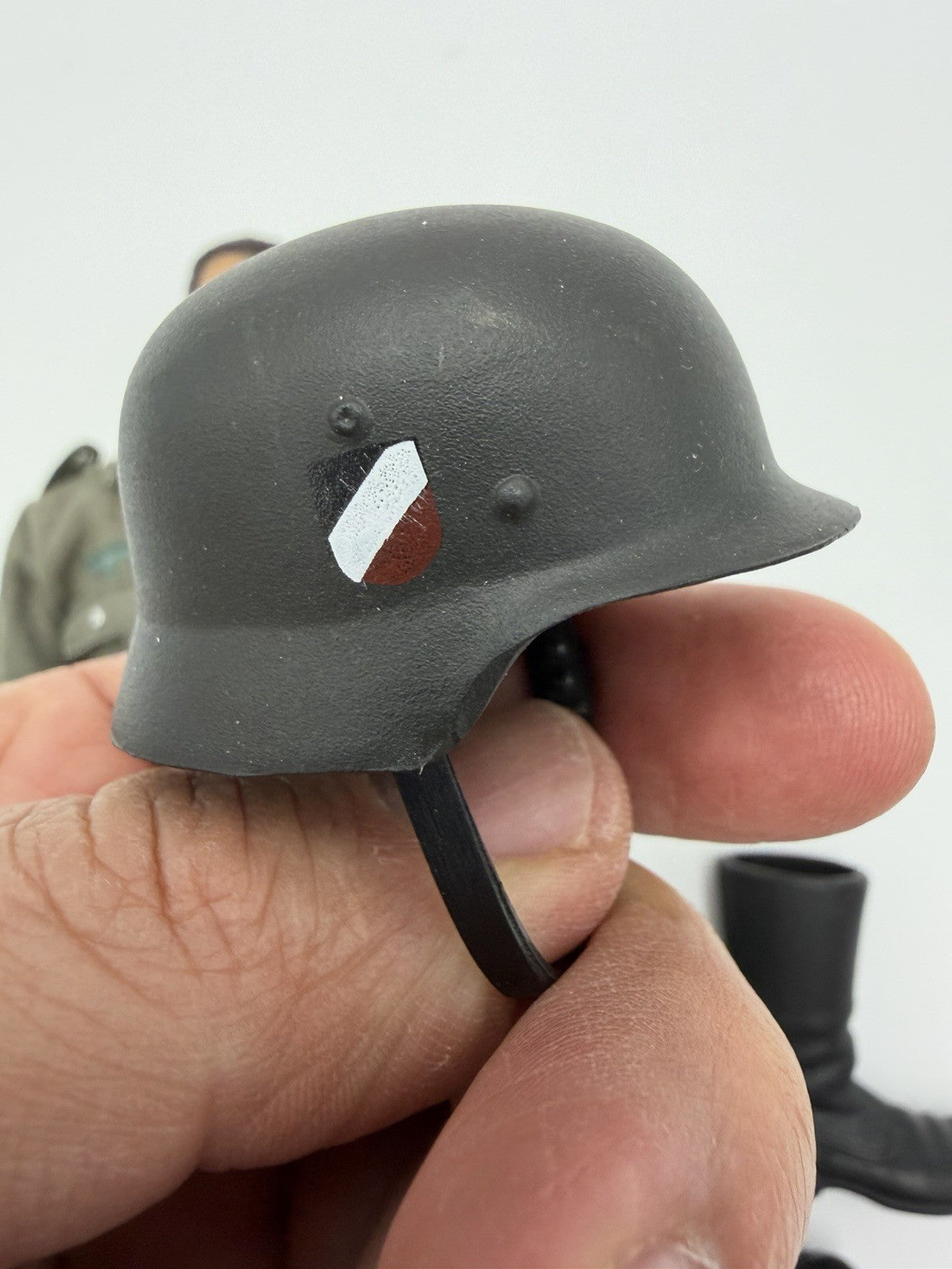 1998 21st century toys german soldierl doll action figurine