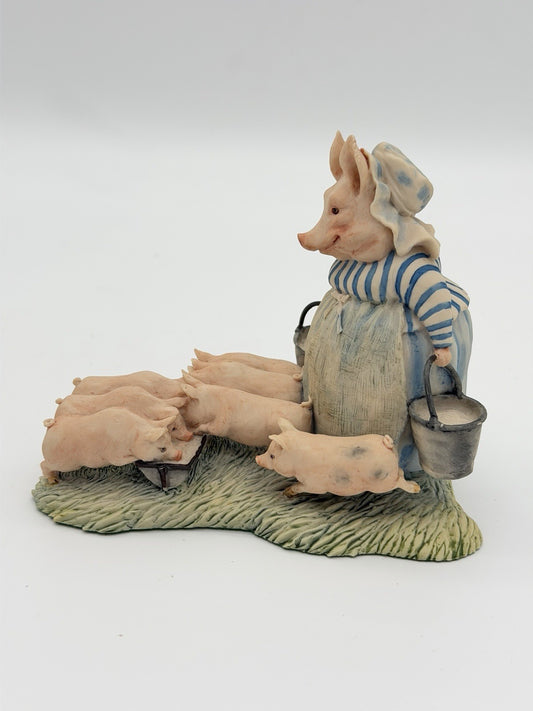 Border Arts Scotland Beatrix Potter Aunt Pettitoes Feeding the Piglets Figurine