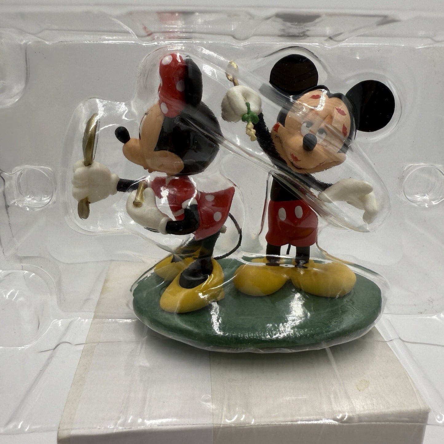 Hallmark Keepsake 2009 Ornament Disney Mistletoe Mickey & Minnie
