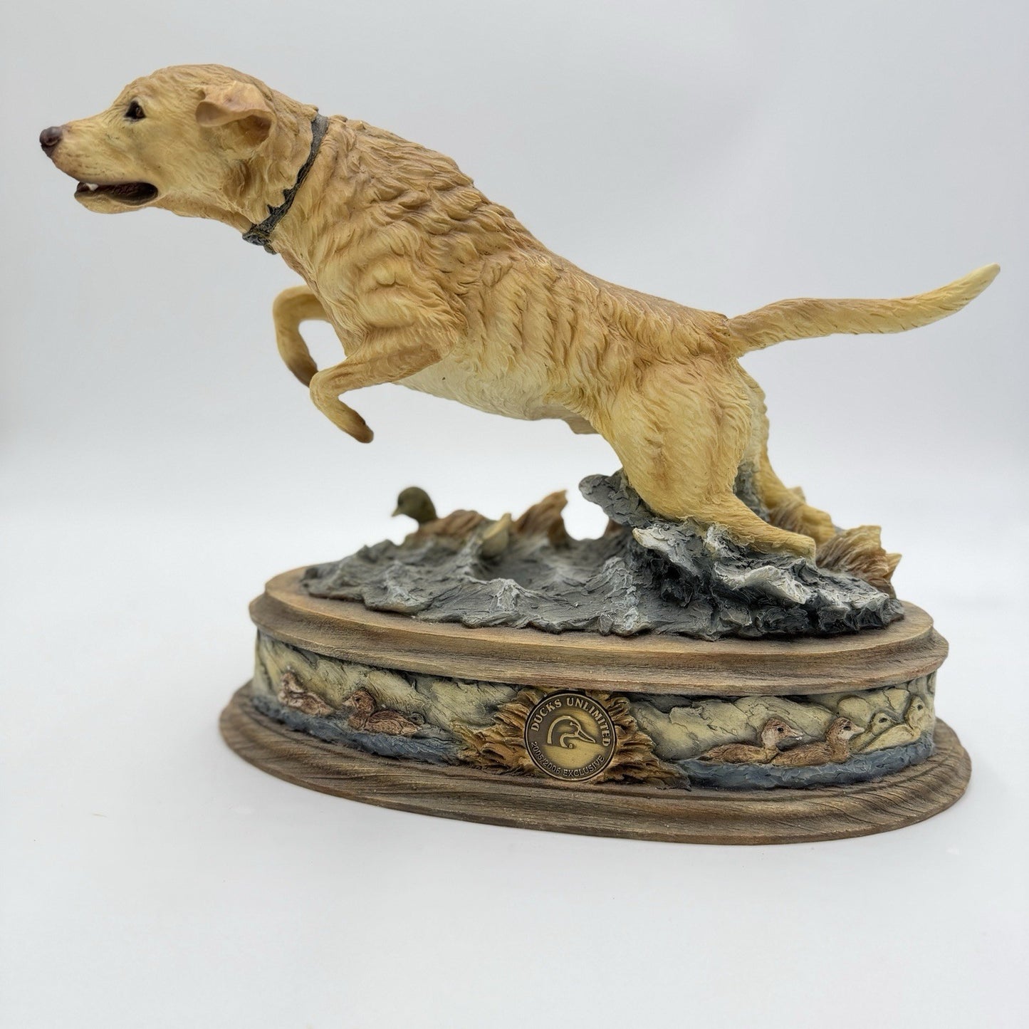 Ducks Unlimited Labrador 2005/2006 Exclusive On Your Mark signed Rare Sculpture