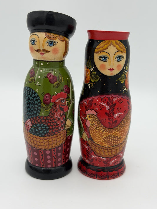 Vintage Folk Art Wood Carved Painted matryoshka Dolls Rooster /hen Signed 6.5”