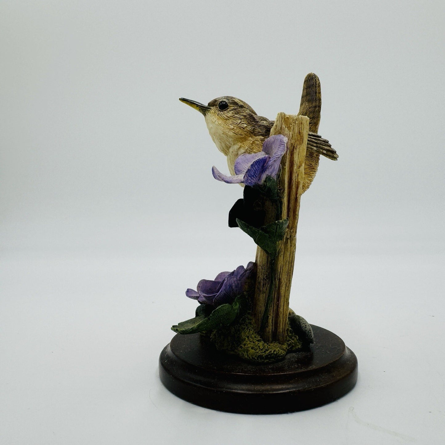 Country Artists Hand Painted House Wren w Violets Wood Base Figurine Vintage 4in