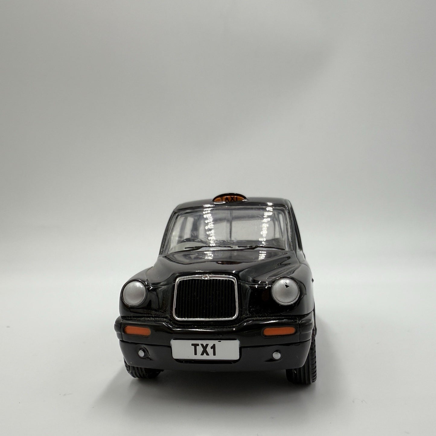 Corgi London Scene Taxi Black 1/36 Dial a Cab Diecast Black Car Vintage 2000