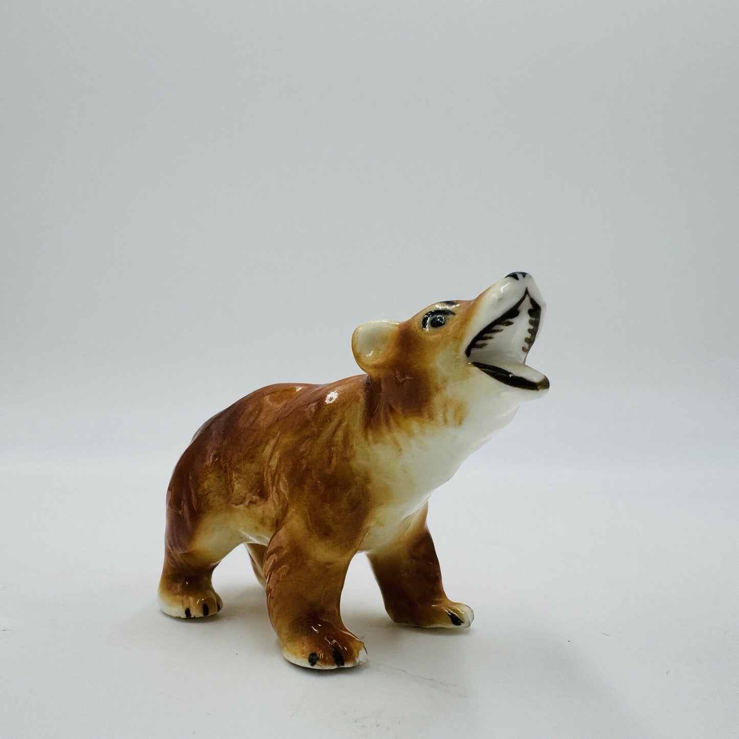 Hagen Renaker Bear Miniature Porcelain Figurine Rare Nature Tiny Cute