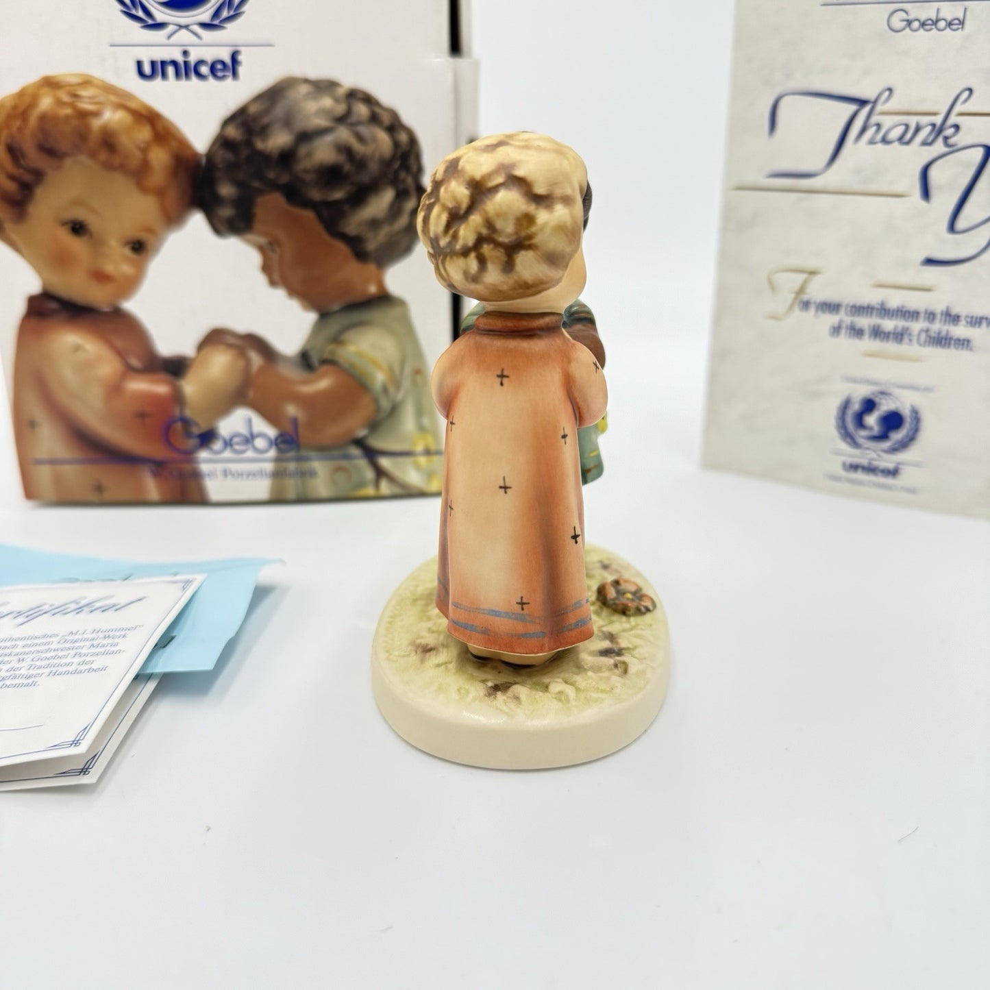 Hummel Goebel FRIENDS TOGETHER Figurine 4” Limited Edition #662/0 UNICEF W/ Box