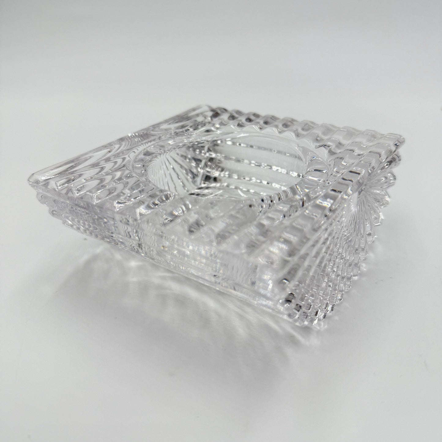 VTG Late 20th Century Art Deco Cut Crystal "Vide Poche" Trinket Bowl, 4.3*4.3*2"