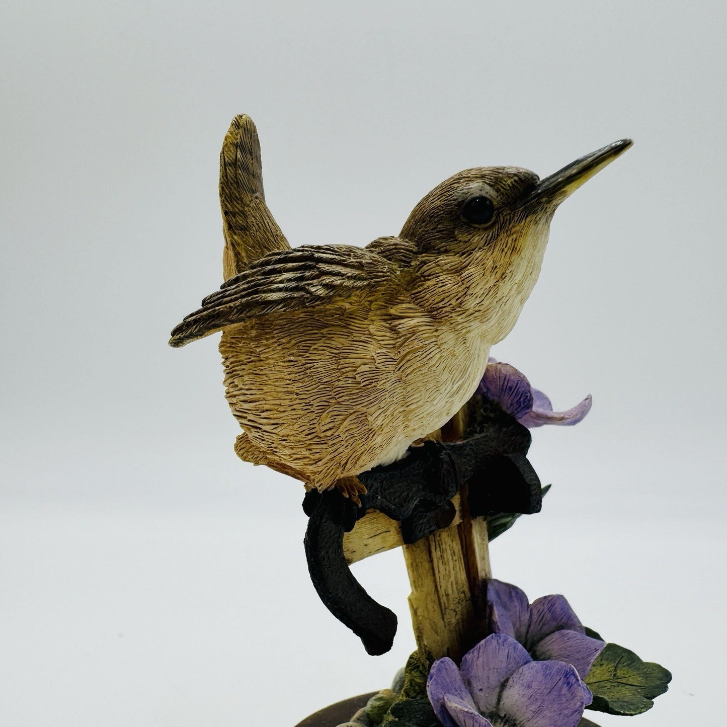 Country Artists Hand Painted House Wren w Violets Wood Base Figurine Vintage 4in