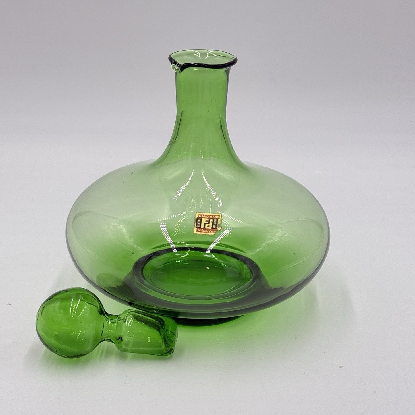 MCM Peedee Art Glass Green Decanter Italy 7” W/stopper Wayne Husted of Blenko