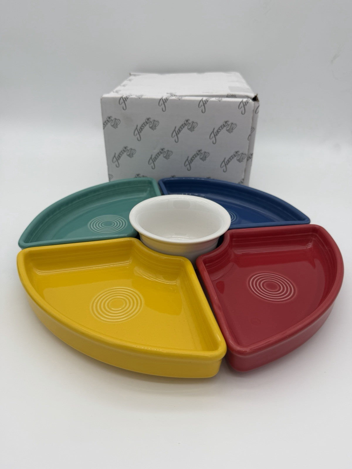 Fiesta Ware 5 Piece Entertainment Set Vibrant Blue Yellow Red White Turquoise