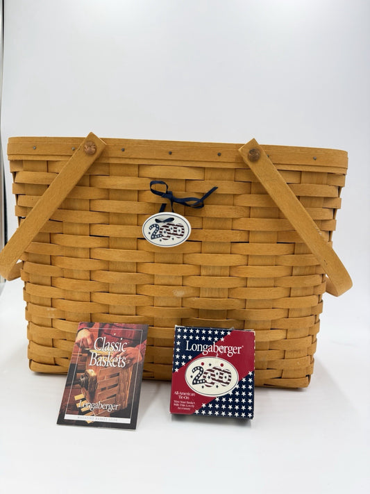 Longaberger 2001 Large American Flag Magazine Basket Protector Linen