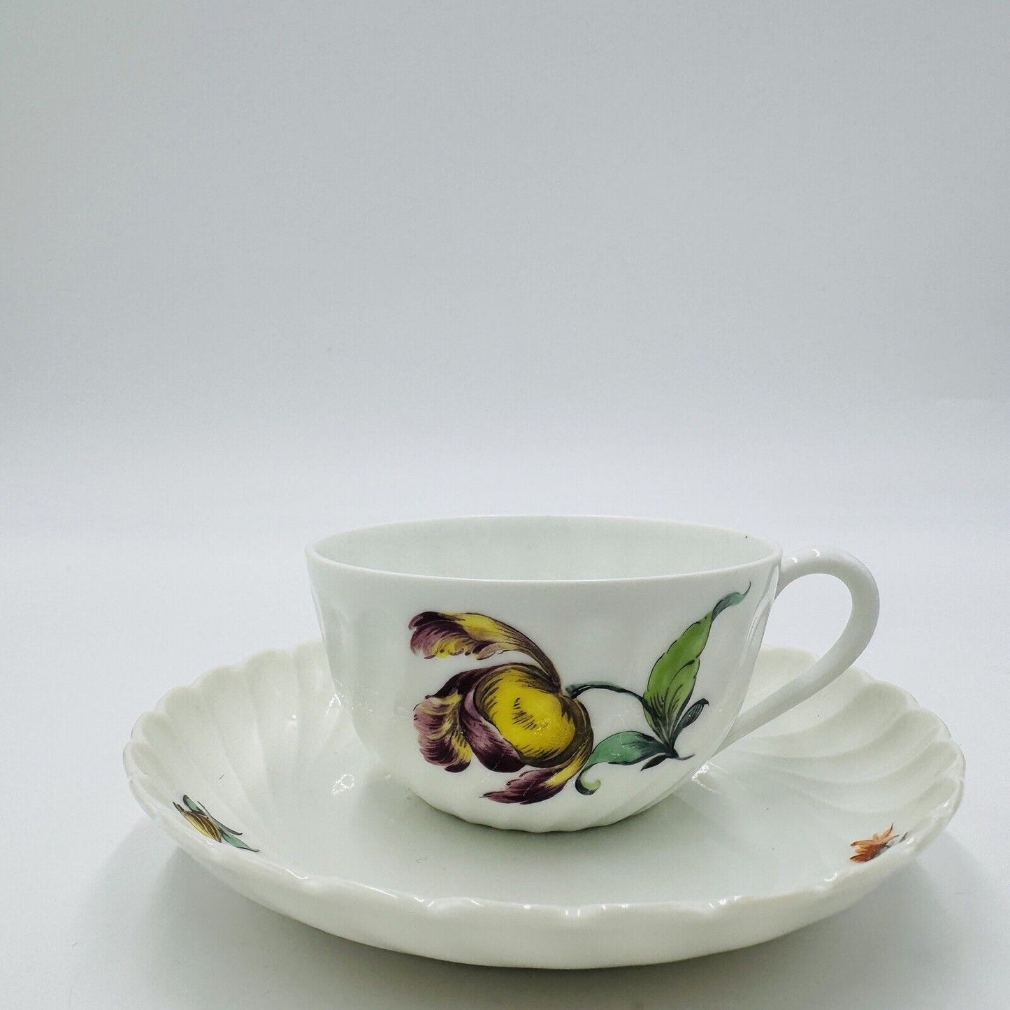 Nymphenburg Teacup & Saucer Porcelain Germany Welle Ribbed 1632 Floral Antique