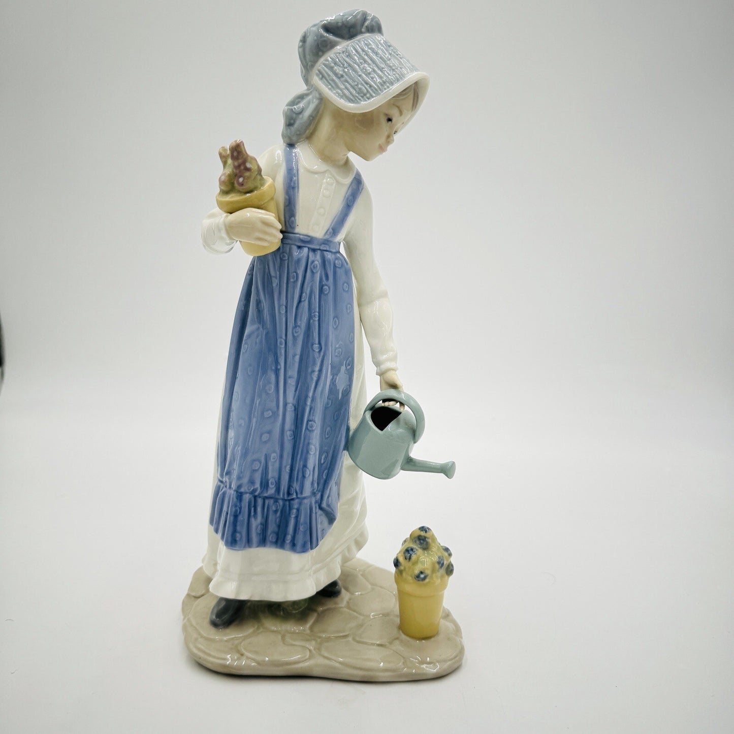 NAO by Lladro Spain Porcelain Figurine Girl W/ Watering Can Flower Large 12in