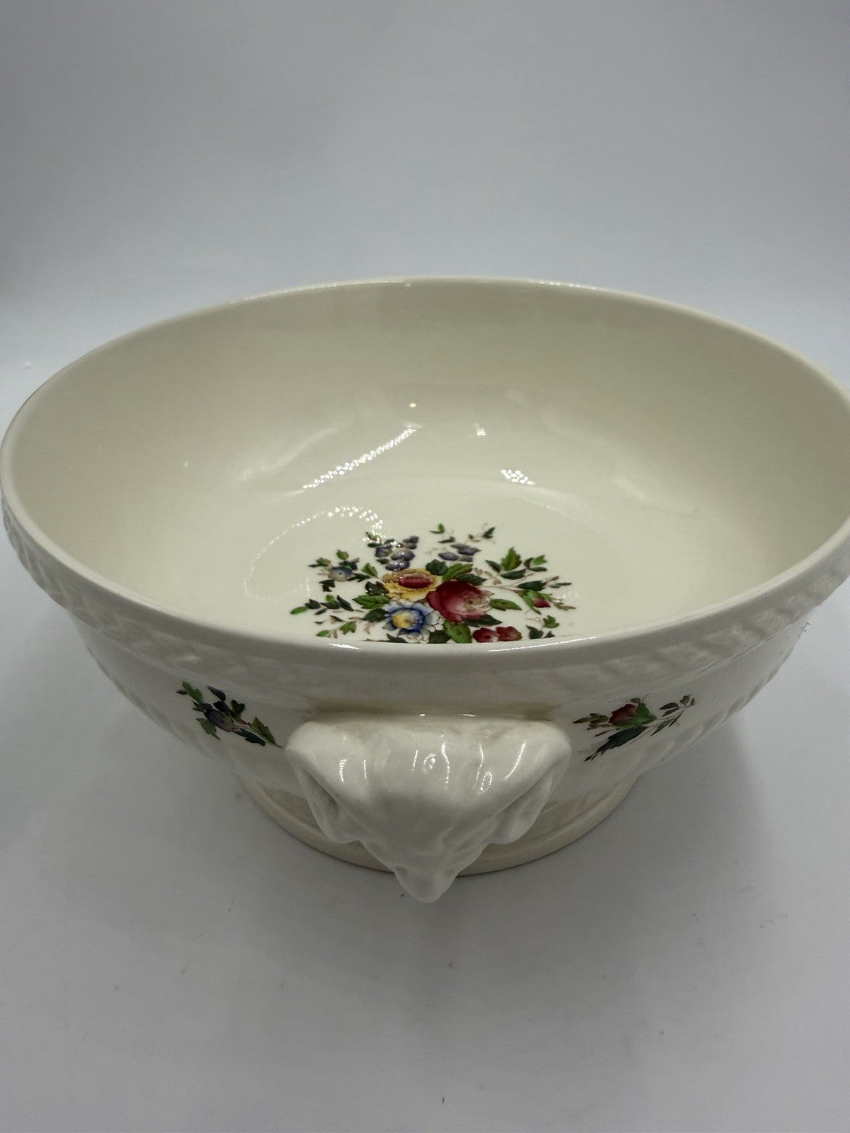 Wedgwood Edme England Conway Porcelain A.K 8384 Lidded Dish Ram Handles
