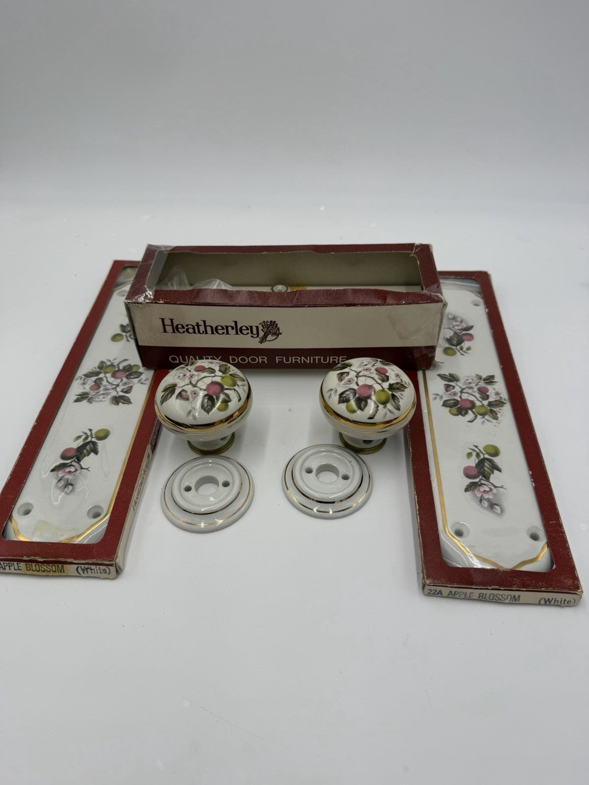 Heatherley victorian porcelain 22A Apple blossom door knob mortice set UK