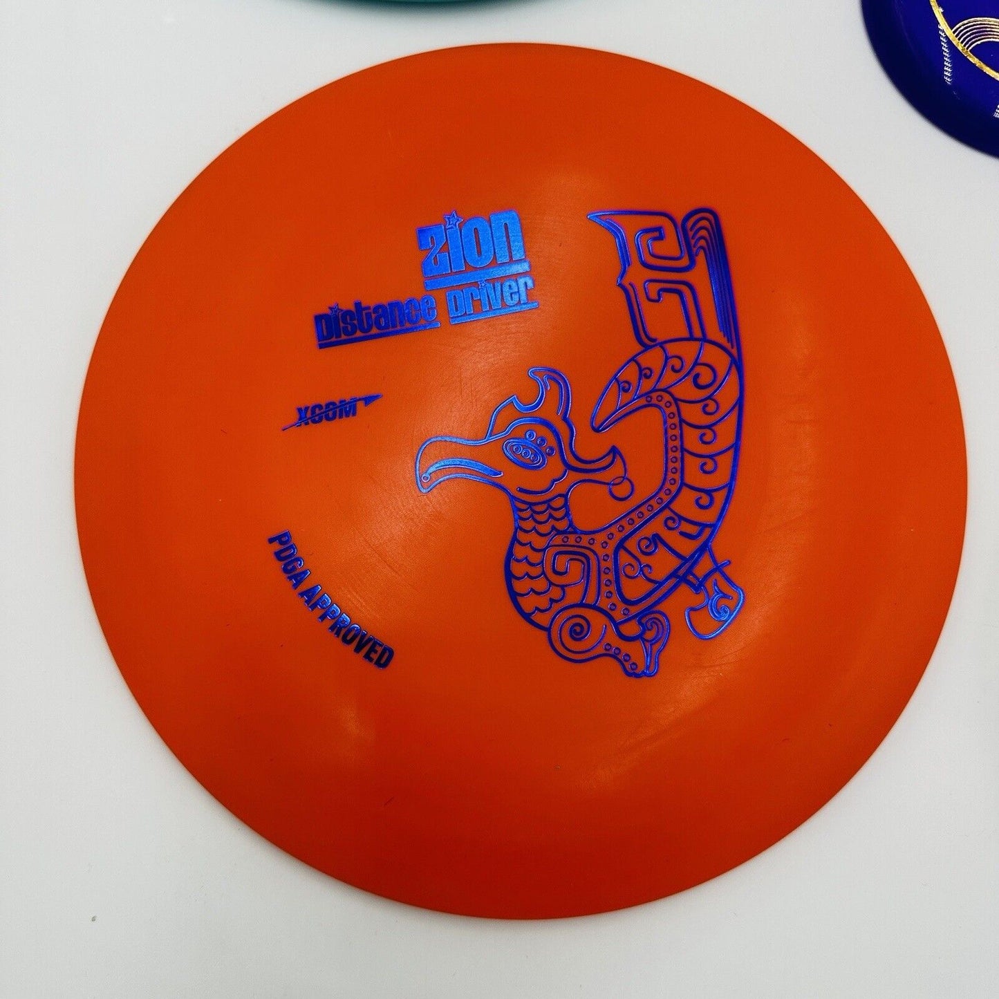 Xcom Disc Golf Beginner Starter Set with 4 Discs Easy to Carry Bag Ultimate