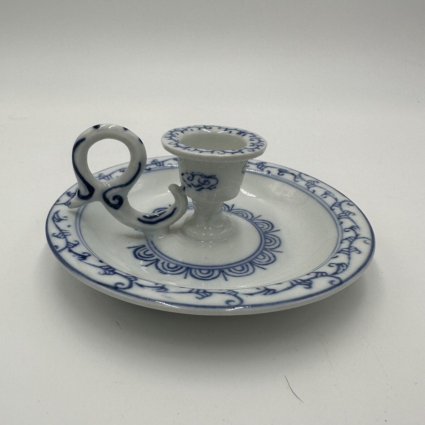 Ming Dynasty Candle Holder Vintage Glossy White & Blue Asian Decor Porcelain