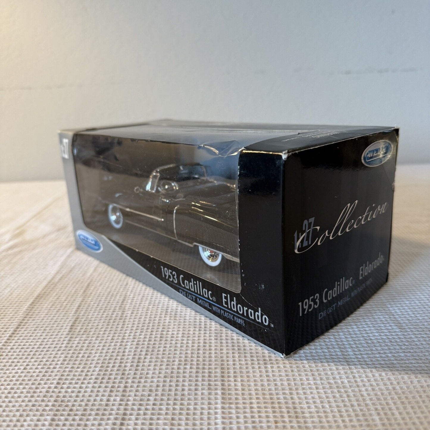 Welly 1953 Cadillac Eldorado 1/27 Collection Black Convertible Diecast New