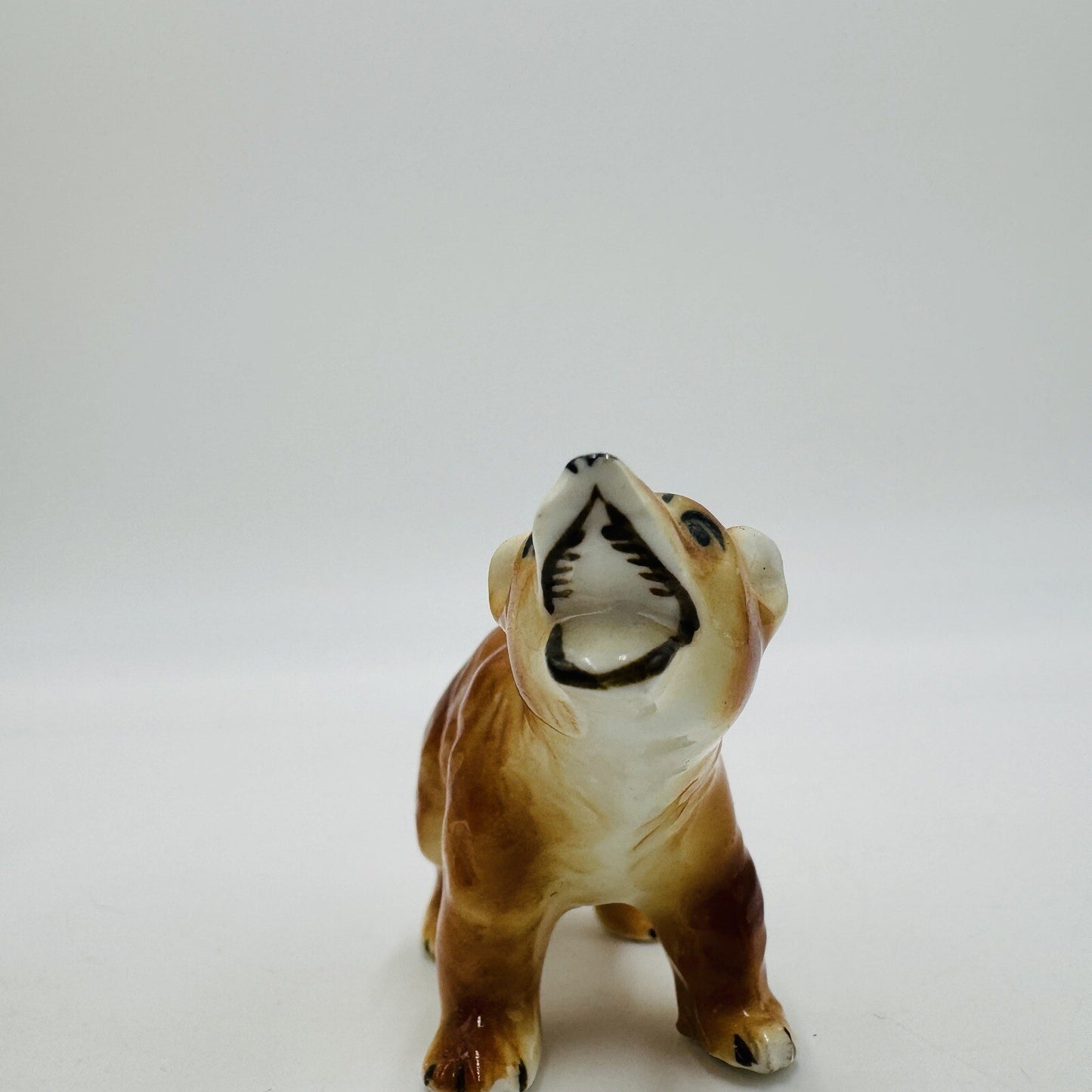 Hagen Renaker Bear Miniature Porcelain Figurine Rare Nature Tiny Cute