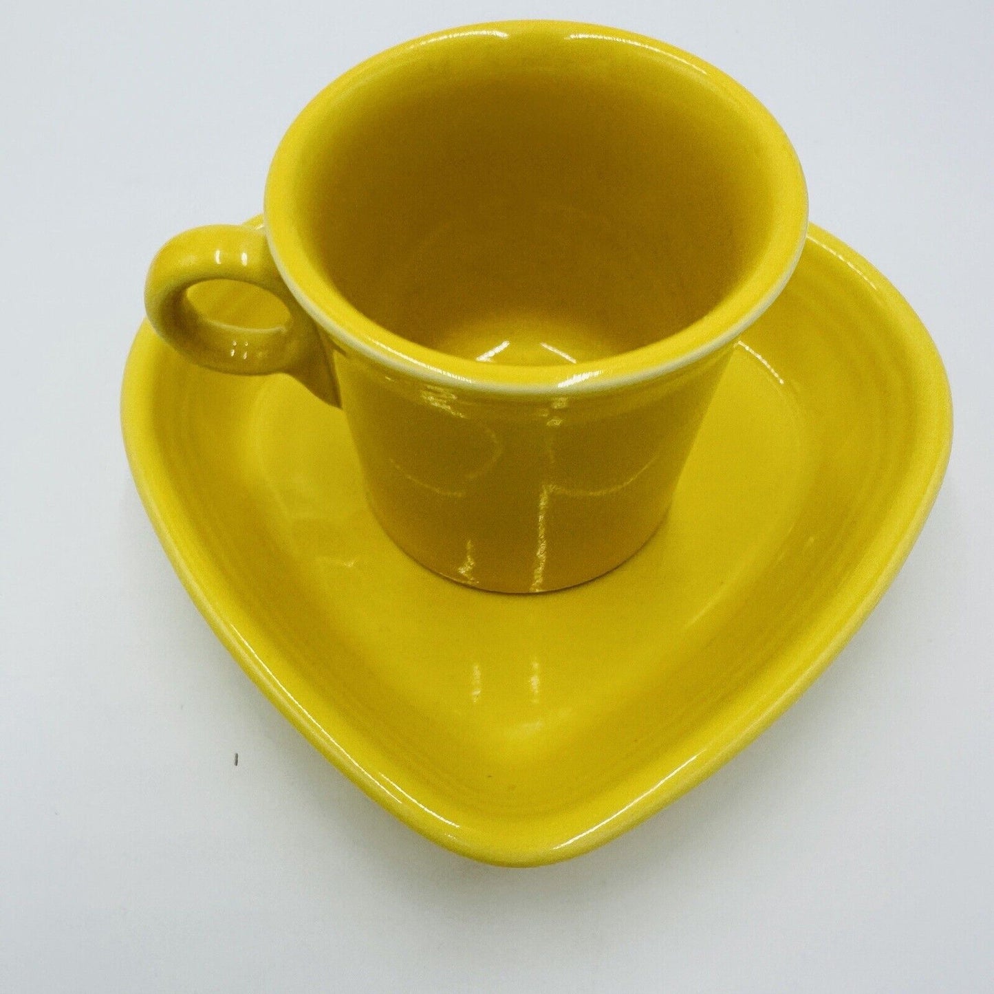 Fiestaware Coffee Mug Yellow Heart Shaped Ray & Yellow Serveware Vintage Dining
