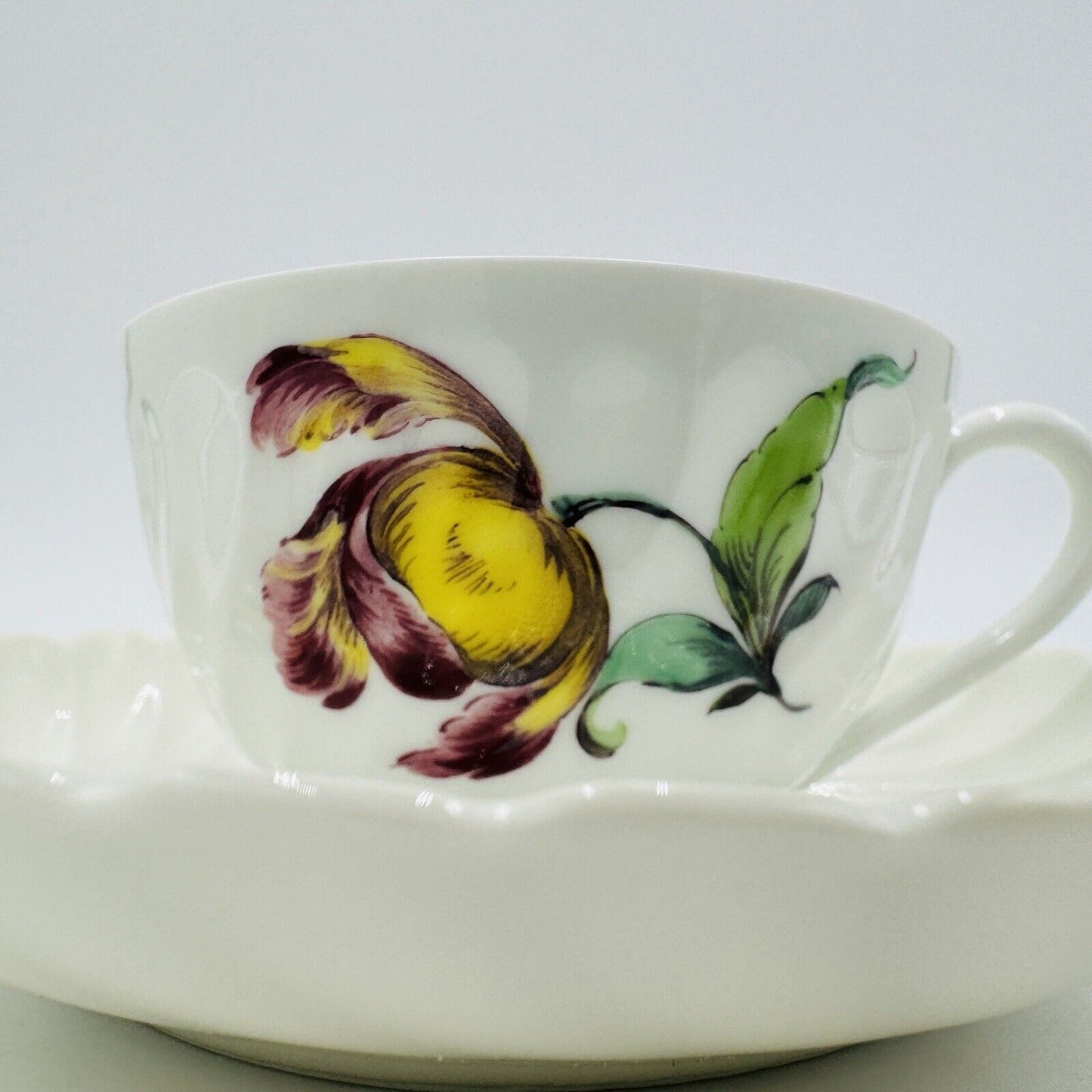 Nymphenburg Teacup & Saucer Porcelain Germany Welle Ribbed 1632 Floral Antique
