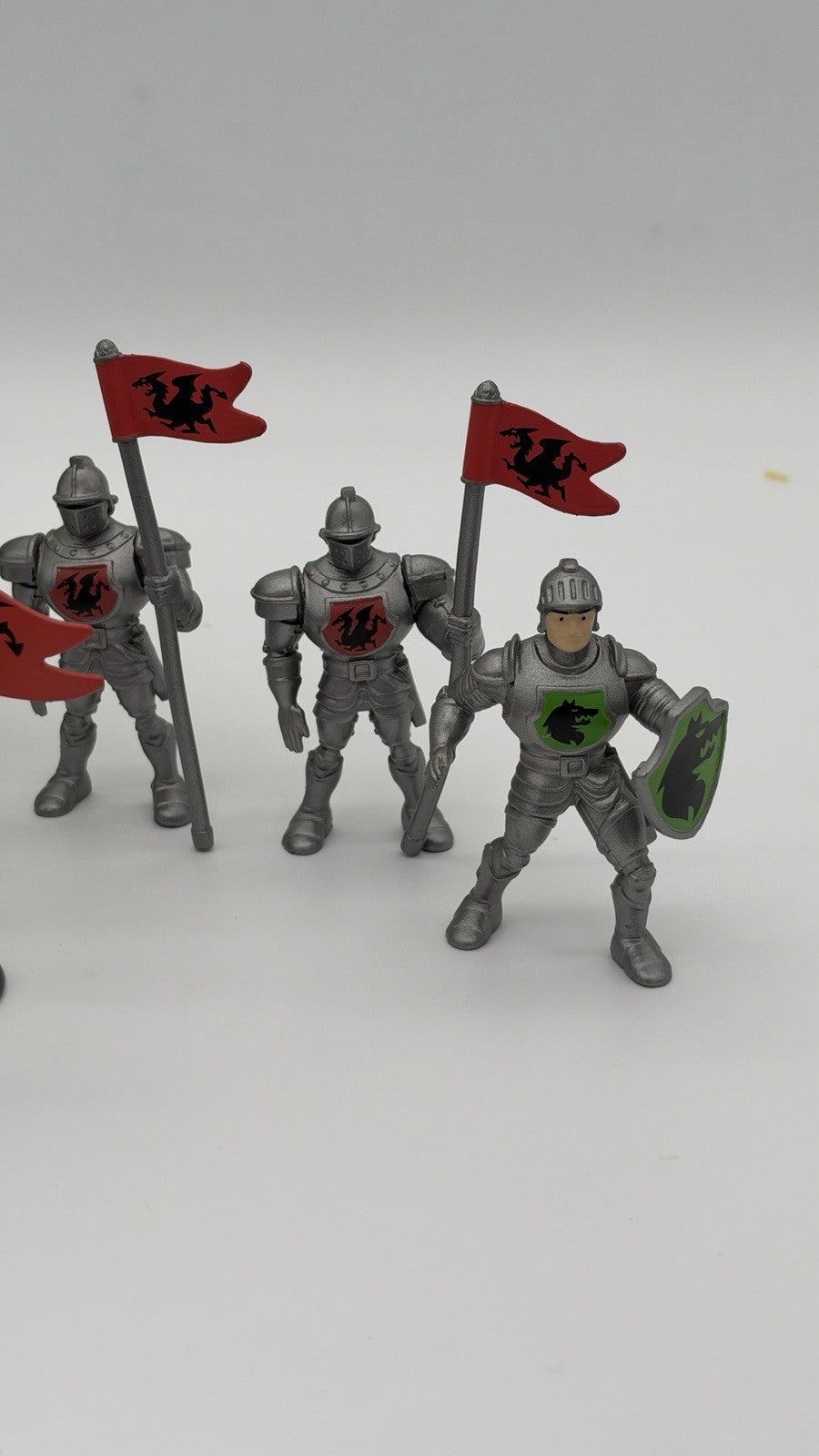 Lakeshore Learning Royal Kingdom 12 PCs Wizard Dragon King Queen Soldier Figurin
