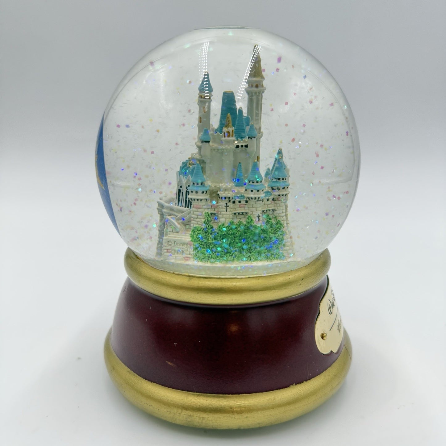 Walt Disney World 1971 Where Magic Lives Musical Snowglobe Disney Castle 5.5”