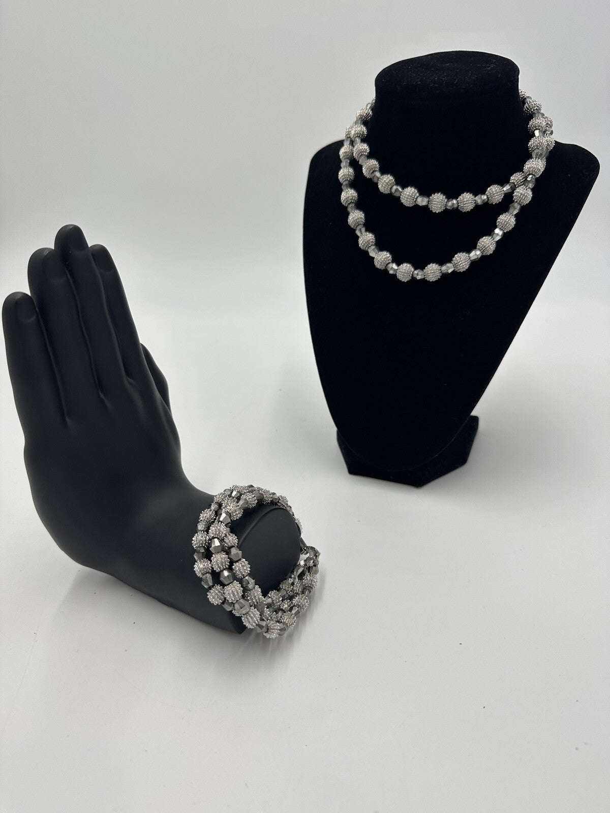 Crown Trifari Women's Jewelry Necklace And Bracelet Nubby Silver 26in Electra