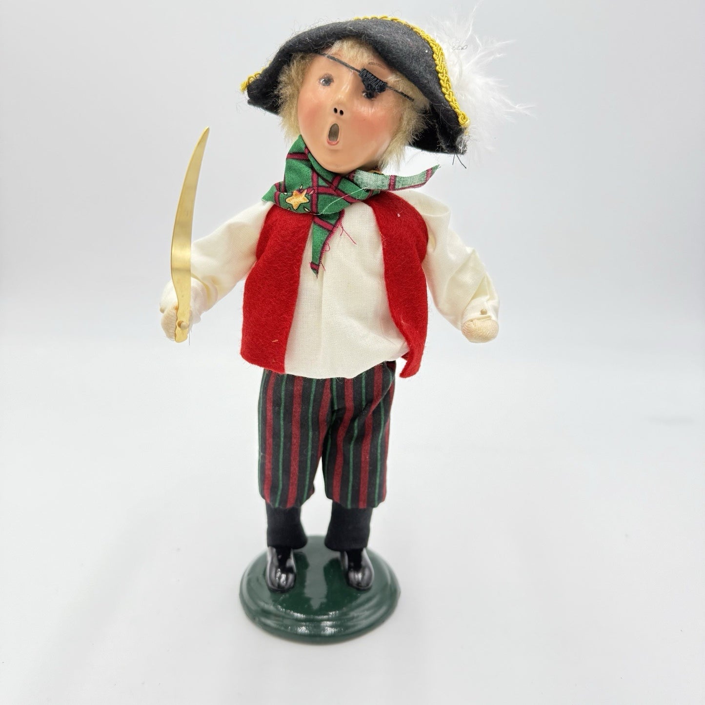 BYER'S CHOICE LTD The Carolers HALLOWEEN PIRATE COSTUME 2001 Art Folk Figurine