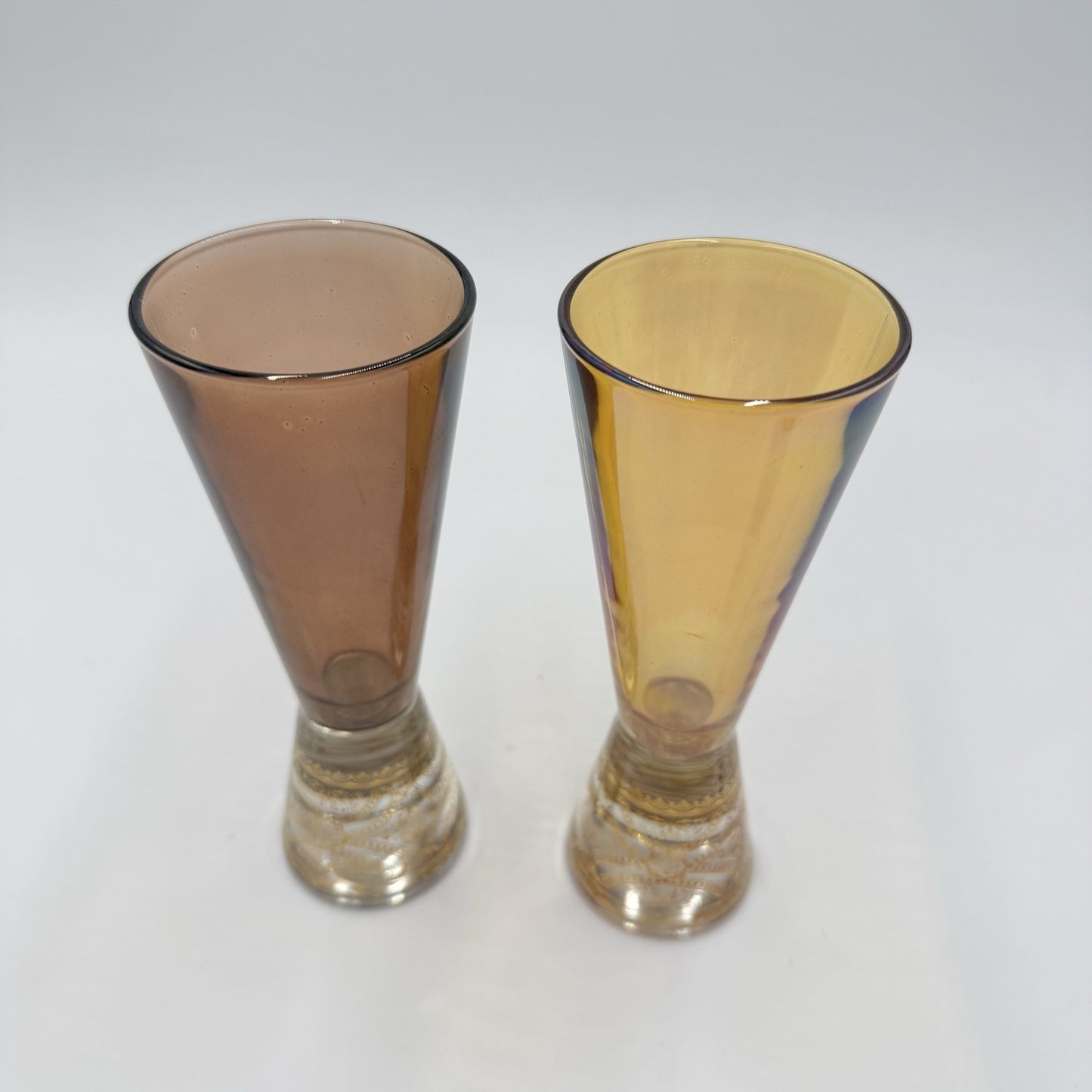2 Vintage Collezione Timon Art Glass Italian Iridescent Gold Champagne Flutes
