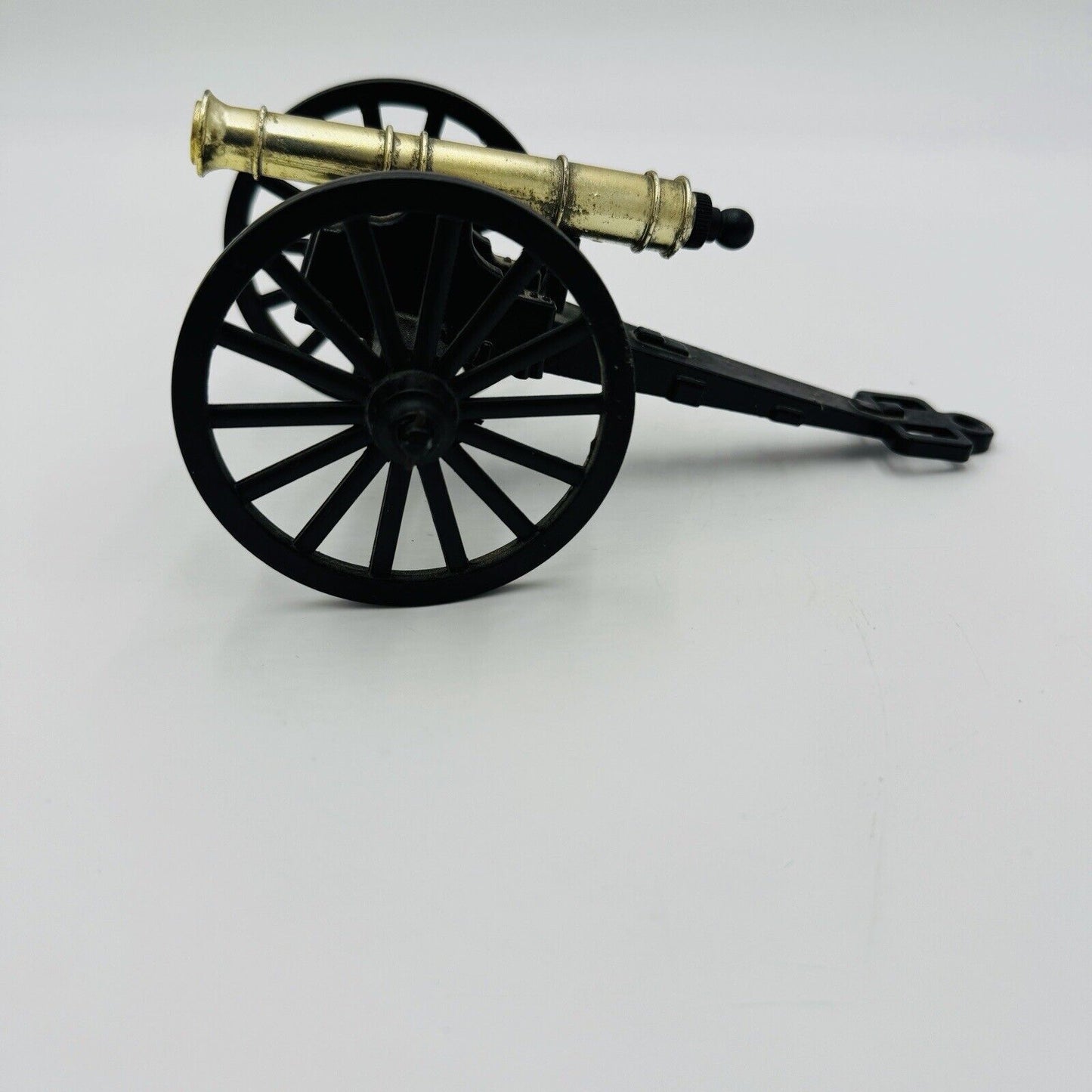 GT Italy Diecast Cast Metal Cannon Article 374Vintage 3x6in Military Miniature