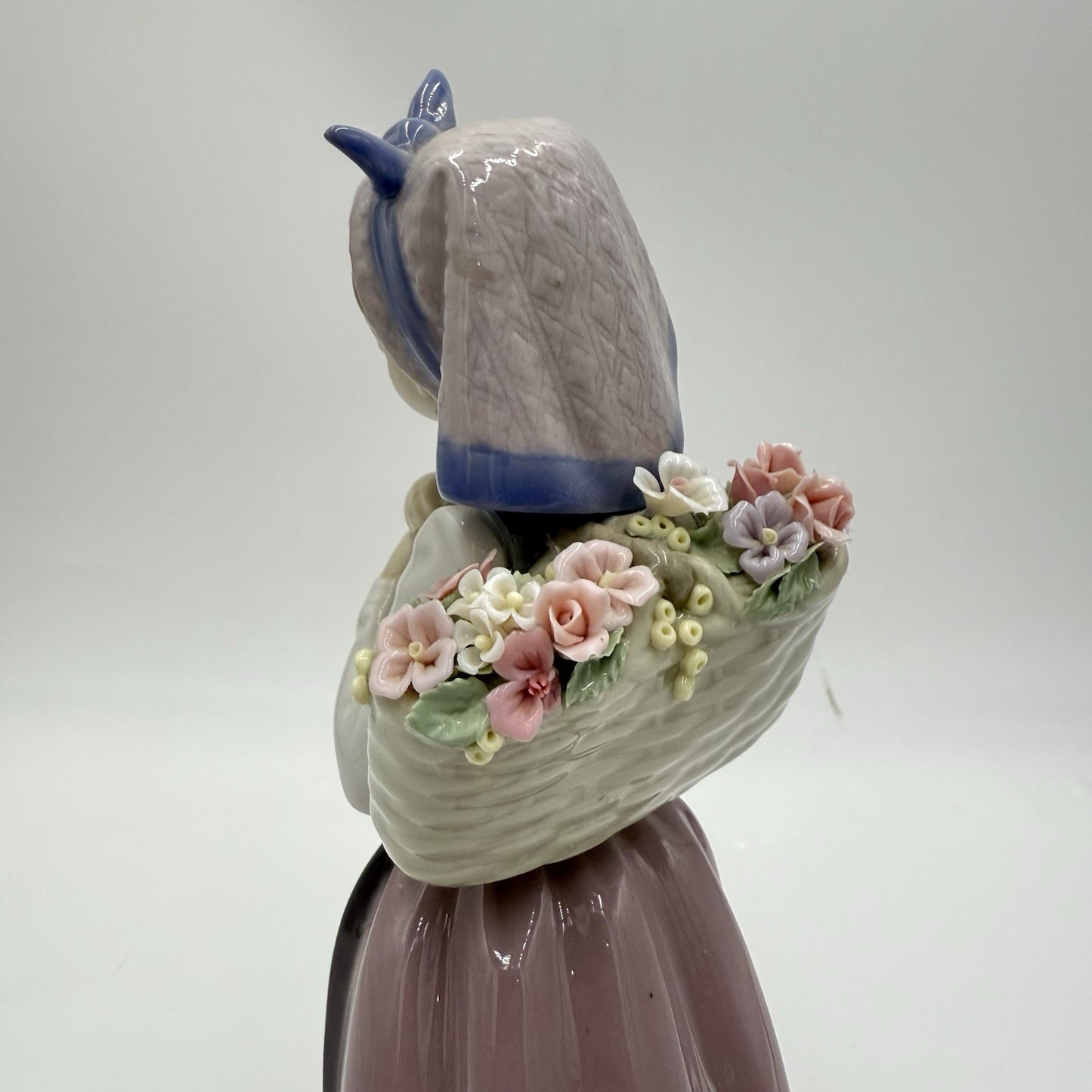 Lladro Spain Porcelain Nature's Bounty Girl w/ Flower Basket 1983 Figurine 10”