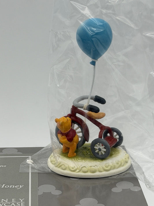 Disney Showcase Olszewski Signed Winnie the Pooh Sealed W/COA Figurine