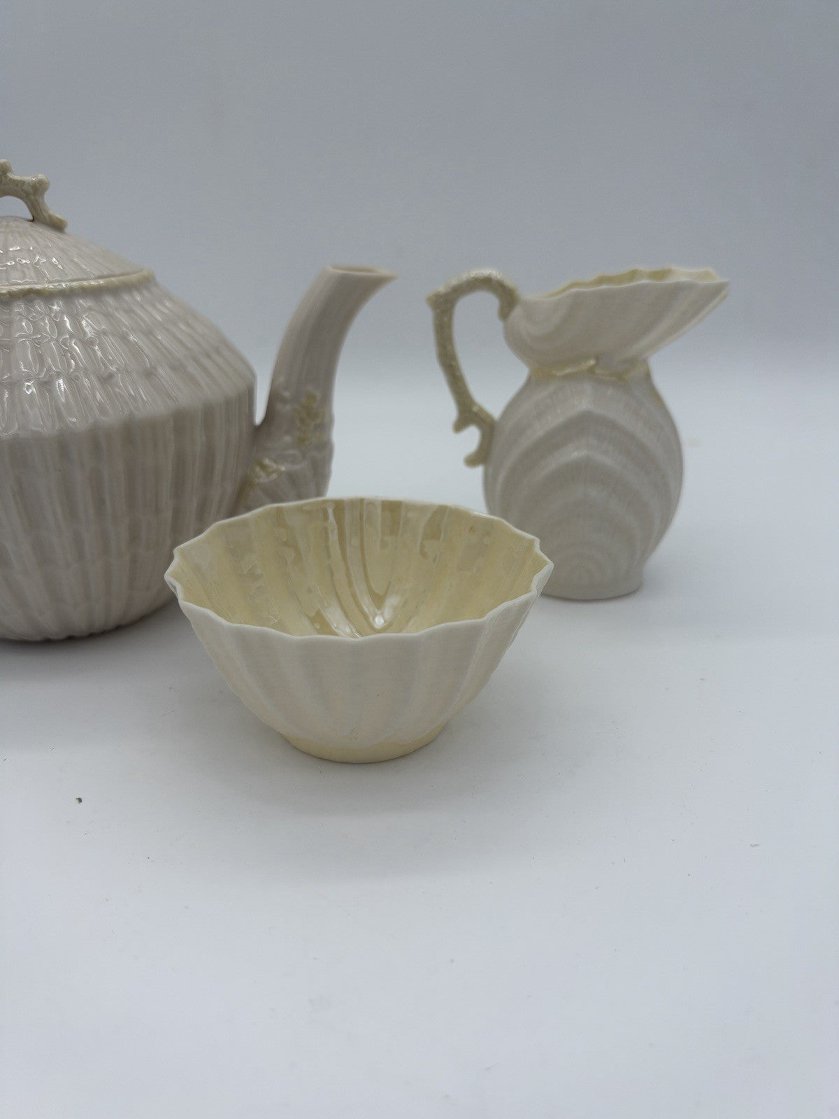 Belleek Ireland Limpet Shell Pattern Teapot Creamer &sugar Bowl 2nd Green Mark